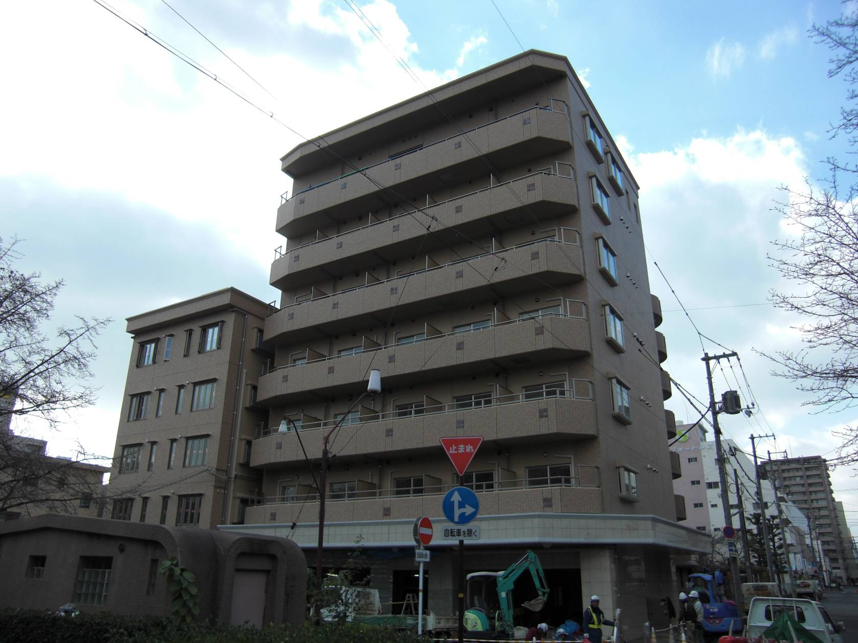 コンソラーレ春日町の賃貸情報 東中央町駅 スマイティ 建物番号